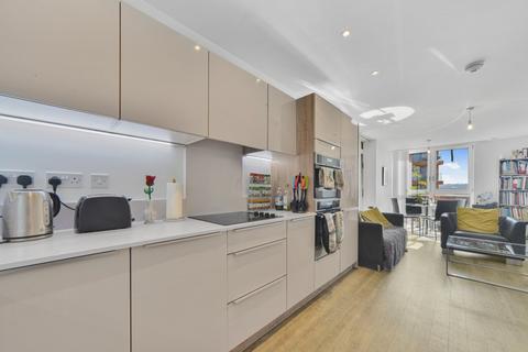 1 bedroom flat for sale, Cable Walk, Greenwich, London, SE10