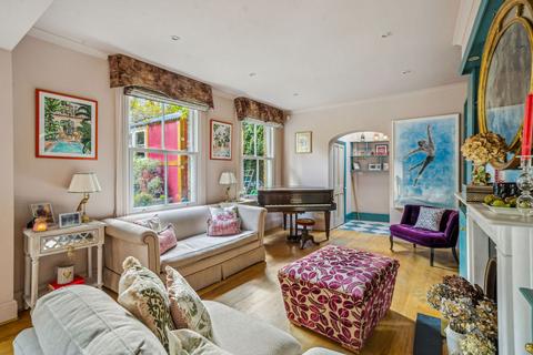 undefined, Battersea High Street, London, SW11 3HX