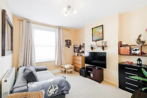 2 bedroom flat for sale, Church Hill Road, Walthamstow