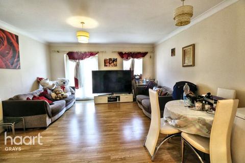 25 Ambleside, Purfleet, RM19 1PT