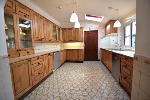 undefined, Ivy House, High Street, Y Bala