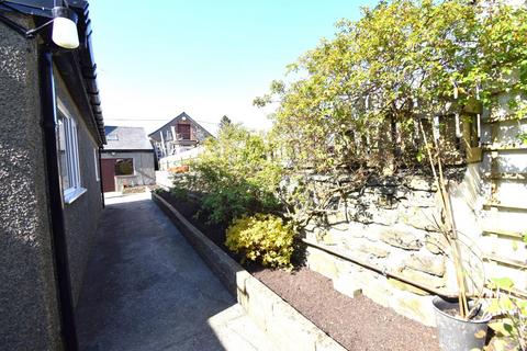 undefined, Ivy House, High Street, Y Bala