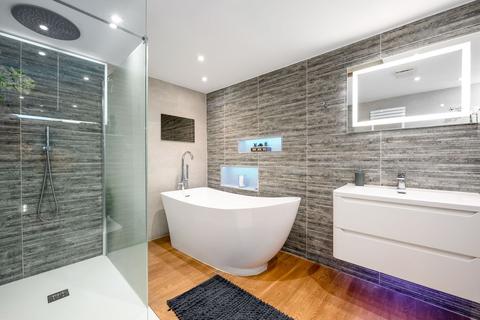 undefined, Woburn Hill, Addlestone, KT15