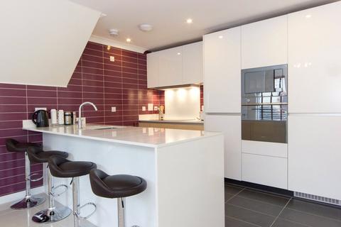 22 Harvest Road, Trumpington, Cambridge, CB2 9PH