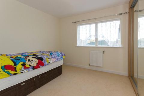 22 Harvest Road, Trumpington, Cambridge, CB2 9PH
