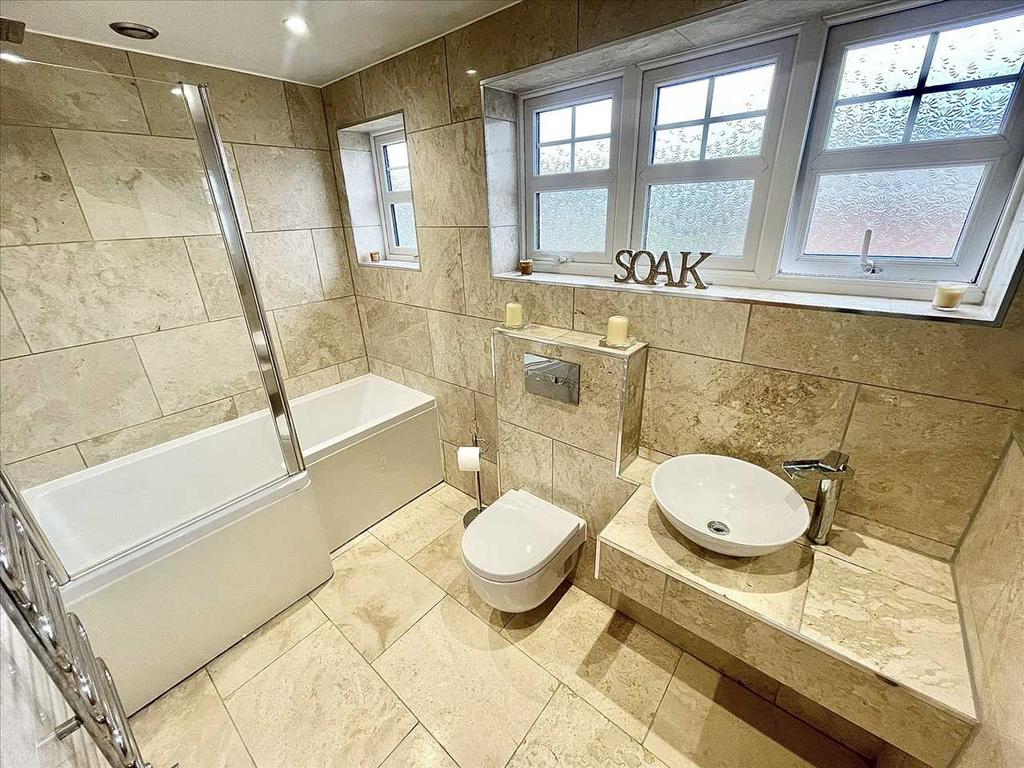 Bathroom/w.c.