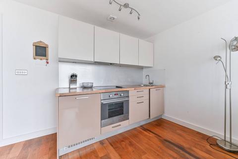 1 bedroom flat for sale, Masons Avenue, Croydon, CR0