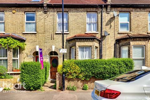 52 Lister Road, London, E11 3DS