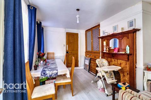 52 Lister Road, London, E11 3DS