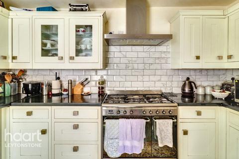 52 Lister Road, London, E11 3DS