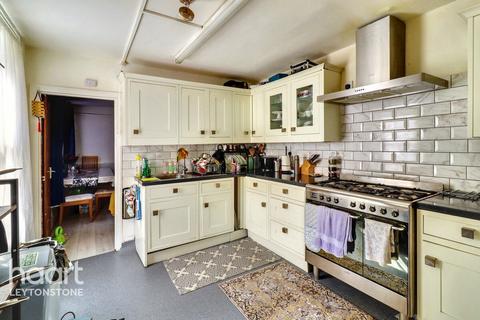 52 Lister Road, London, E11 3DS