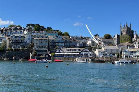 3 bedroom apartment for sale, Lostwithiel Street, Fowey