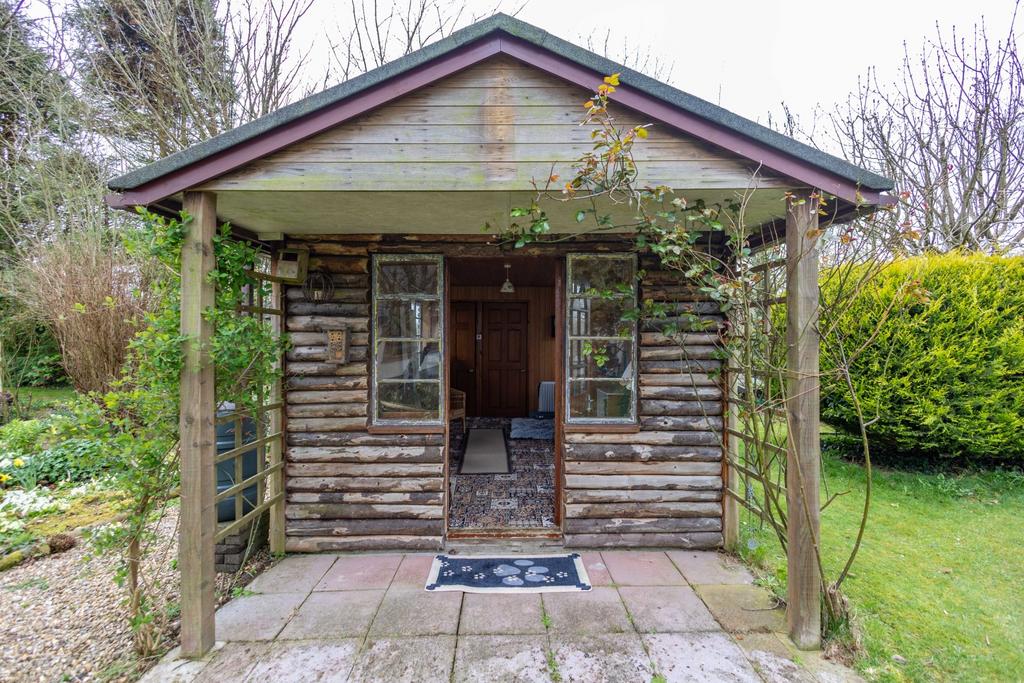Log Cabin