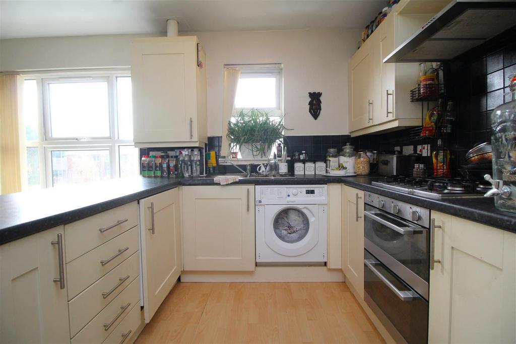 Kitchen 1.JPG