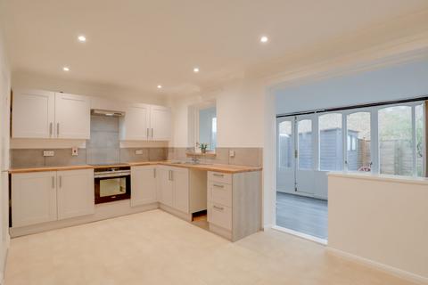 3 bedroom terraced house to rent, Croft Park Road, Littleport, CB6