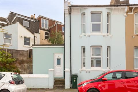 2 bedroom terraced house for sale, Brighton BN2