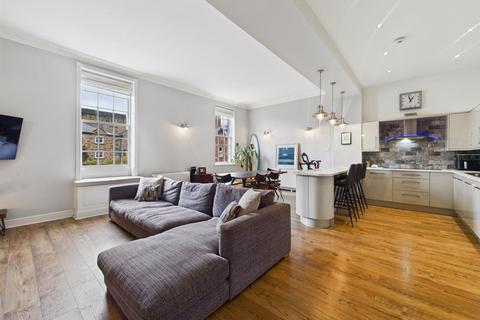 2 bedroom apartment for sale, Collingwood Mansions, North Shields