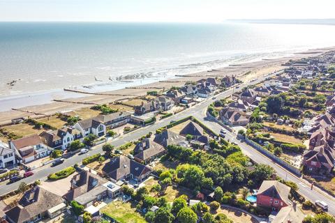 4 bedroom detached house for sale, Hartfield Road, Bexhill-On-Sea