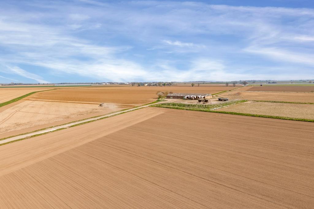 Land