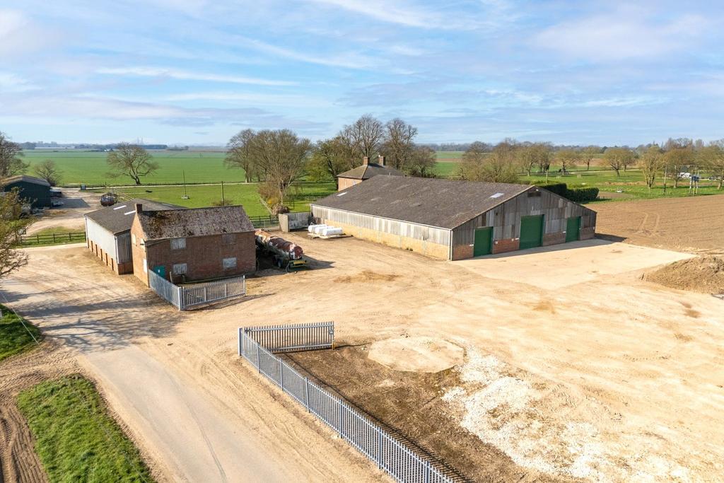 Barn &amp; Yard