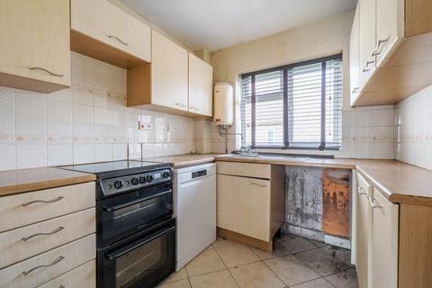 2 bedroom flat for sale, Silver Street, Warminster, BA12