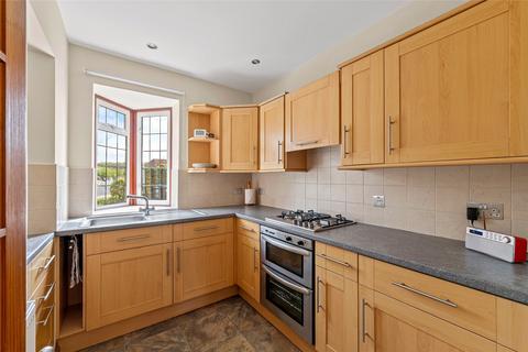11 Bell Meadow, Godstone, RH9 8ED