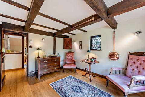 5 bedroom detached house for sale, Guildford Road, Clemsfold, Horsham