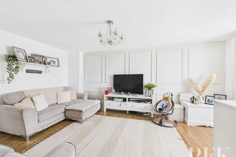 47 Weavers Avenue, Frizington, CA26 3AT