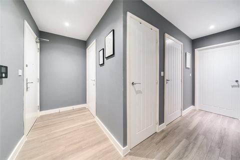 Flat 1, 13 Hoffmans Road, London, E17 6ZE