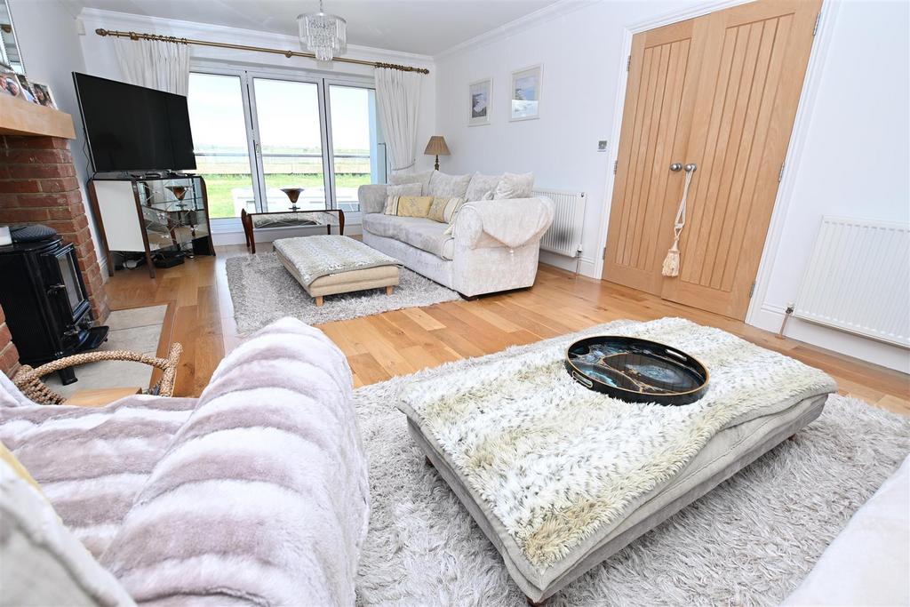 First Floor Lounge