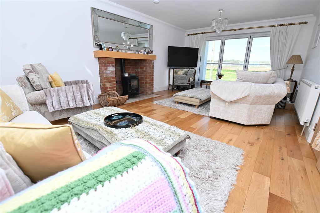 First Floor Lounge