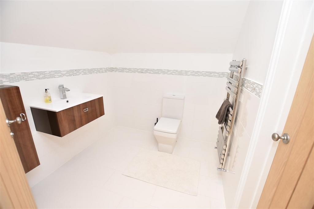 Second Floor Cloakroom