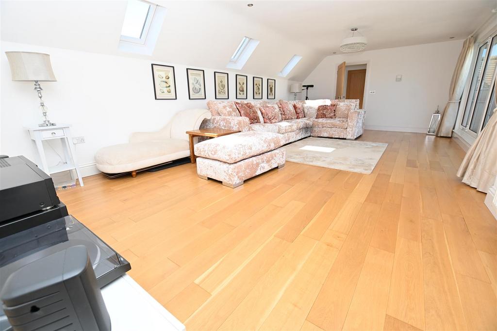 Second Floor Family Lounge/Sitting Room