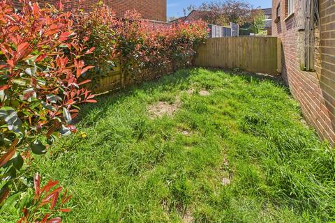 16 Bishopstone Walk, Crawley, RH11 9TA