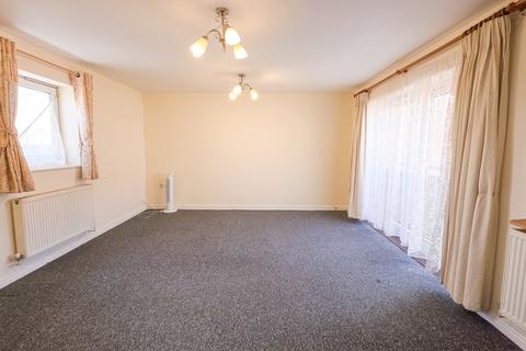 1 bedroom flat for sale, Miles Drive, West Thamesmead, London, SE28