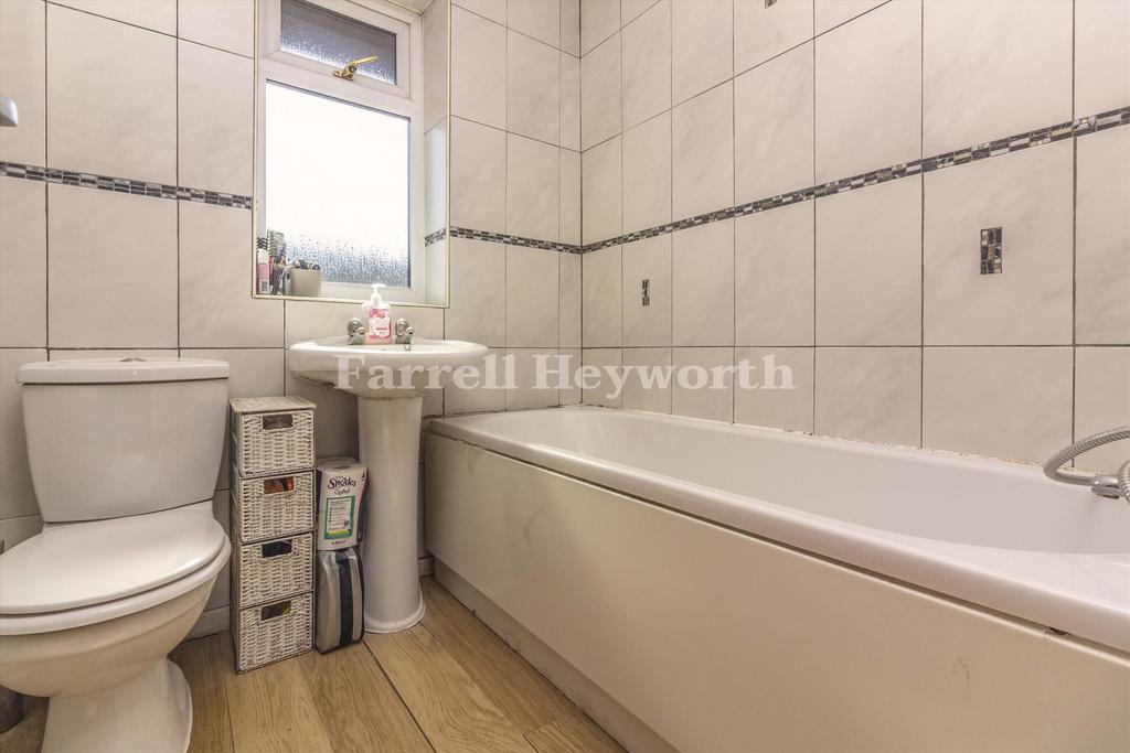 Bathroom 2nd