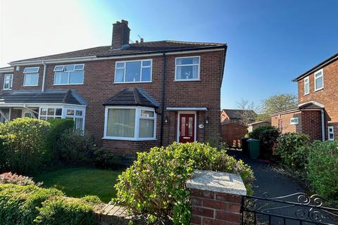3 bedroom semi-detached house for sale, Clifton Road, Leigh