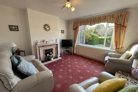 3 bedroom semi-detached house for sale, Clifton Road, Leigh