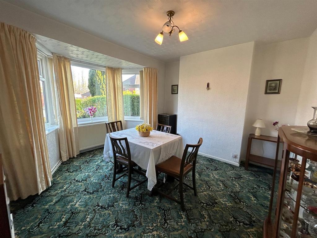 Dining room.jpg
