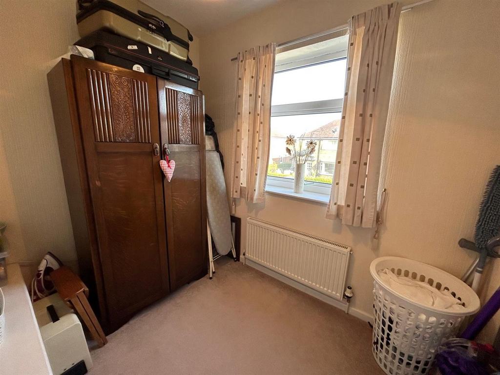 Bed 3.jpg