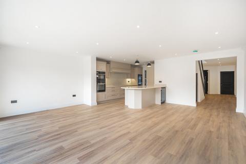 4 bedroom detached house for sale, Church Road, Great Bookham, KT23