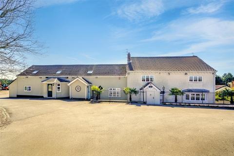 6 bedroom house for sale, Nottingham Road, Draycott