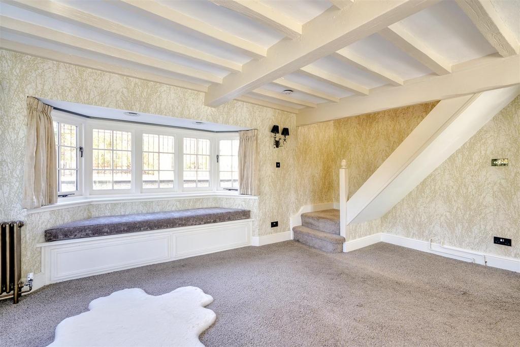Sitting Room 1 2.jpeg