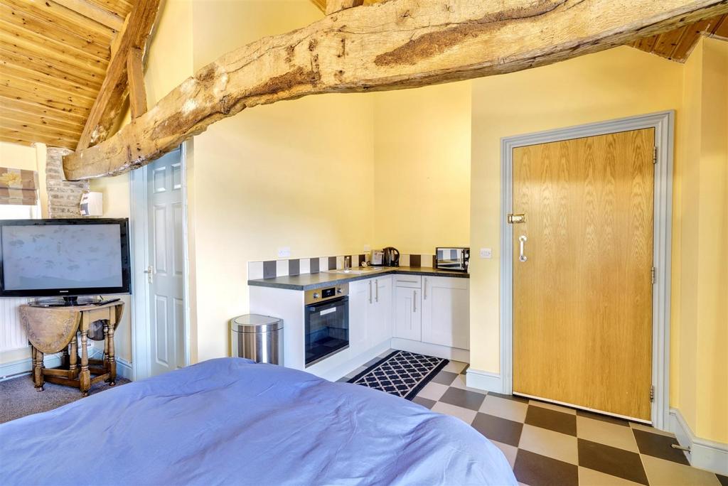 Cott 1 Kitchen.jpeg