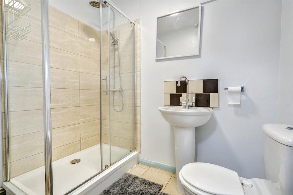 Cott 3 Shower Room.jpeg