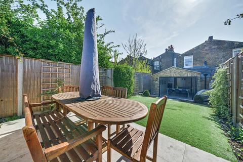 8 Admiral Street, London, SE8 4HY
