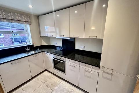 undefined, Warwick Court,,Balderton