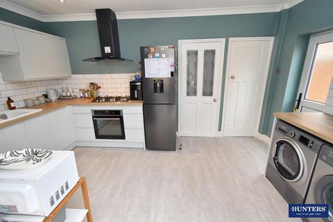 2 bedroom semi-detached house for sale, Park Road, Wigston