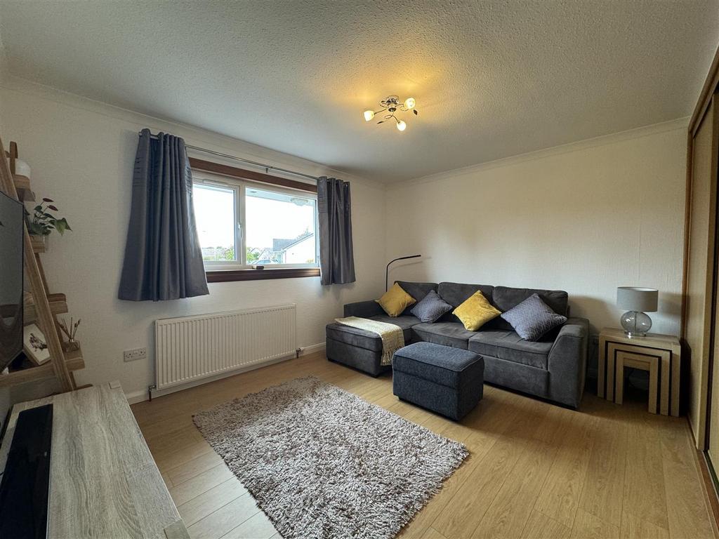 Bedroom 2.jpg