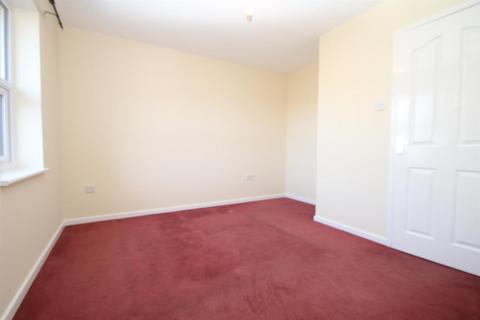 2 bedroom terraced house to rent, Hallcroft Court, Shrewsbury, SY1